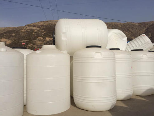 圆形镜铁区塑料大桶 圆形镜铁区塑料大桶